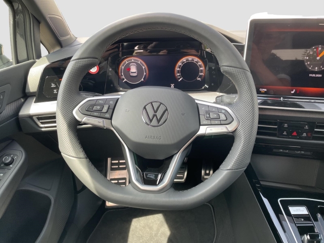 Golf R-Line 1.5 eTSI DSG*Sportpaket*Navi*LED*ACC*