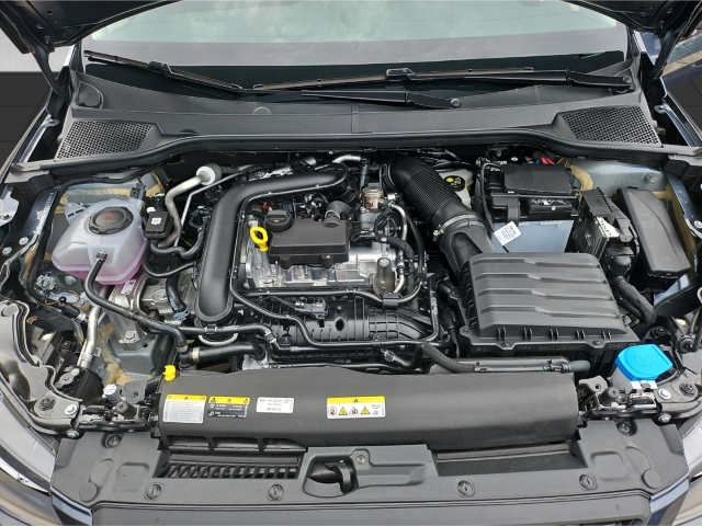 Ibiza Road Edition 1.0 TSI*Navi*LED*PDC*SHZ*