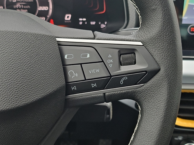 Ibiza Road Edition 1.0 TSI*Navi*LED*PDC*SHZ*