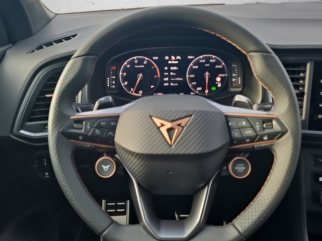 Ateca VZ 4D DSG* Tribe Ed.*Navi*AHK*LED* RpüKa*