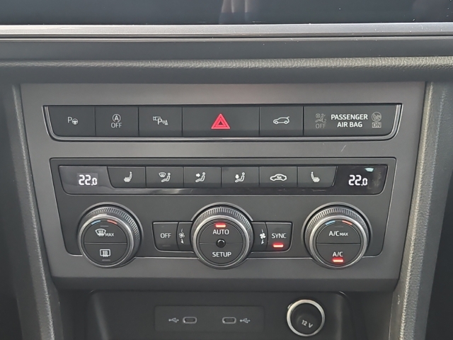 Ateca VZ 4D DSG* Tribe Ed.*Navi*AHK*LED* RpüKa*