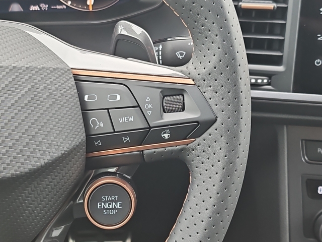 Ateca VZ 4D DSG*Navi*LED*RüKa*AHK*SHZ*ACC*