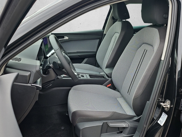 Leon 1.5 eTSI Road Ed. DSG*Navi*LED*ACC*RüKa*