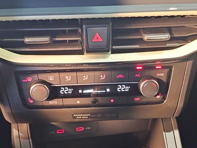 Arona 1.0 TSI Style DSG*Navi*LED*RüKa*SHZ*AHK*