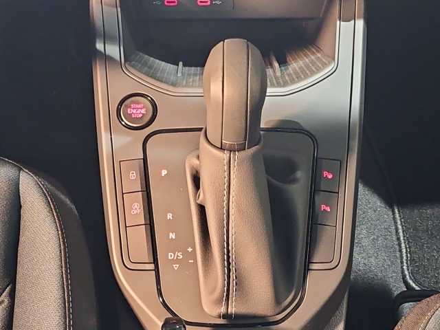 Arona 1.0 TSI Style DSG*Navi*LED*RüKa*SHZ*AHK*