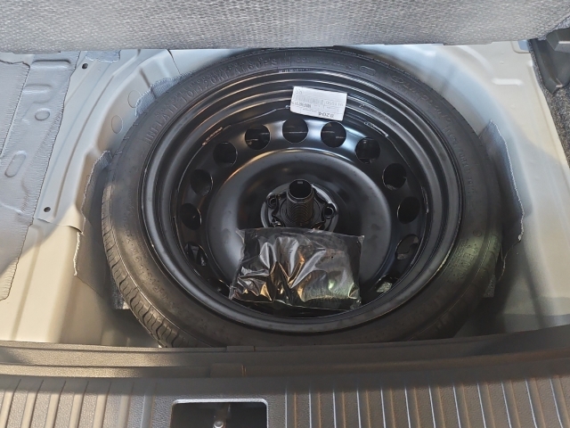 Arona 1.0 TSI Style DSG*Navi*LED*RüKa*SHZ*AHK*