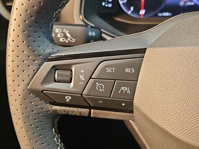 Ibiza 1.0 TSI Style*Navi*LED*RüKa*SHZ*ACC