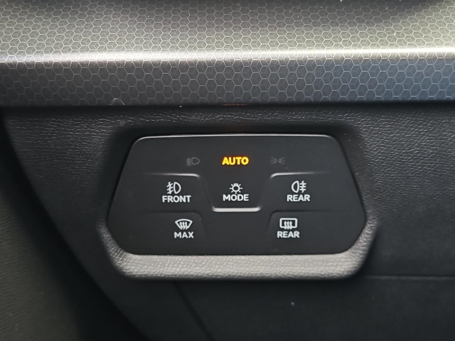 Leon Style 1.0 TSI LED*PDC*SHZ*ACC*Klima*ALU*