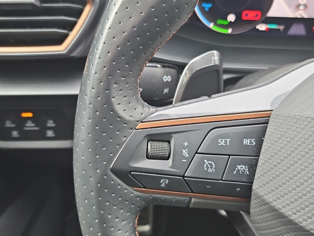 Leon VZ 1,4 eHy*DSG*Navi*LED*PDC*ACC*SHZ*