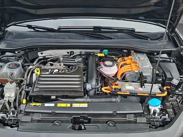 Leon VZ 1,4 eHy*DSG*Navi*LED*PDC*ACC*SHZ*