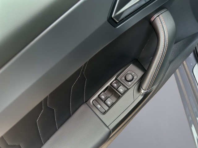 Leon 2.0 TSI VZ*DSG*Navi*LED*RüKa*SHZ*