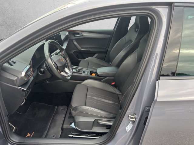 Leon 2.0 TSI VZ*DSG*Navi*LED*RüKa*SHZ*