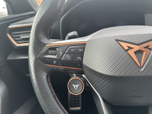 Leon 2.0 TSI VZ*DSG*Navi*LED*RüKa*SHZ*