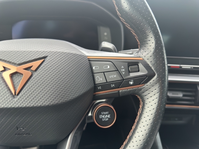 Leon 2.0 TSI VZ*DSG*Navi*LED*RüKa*SHZ*