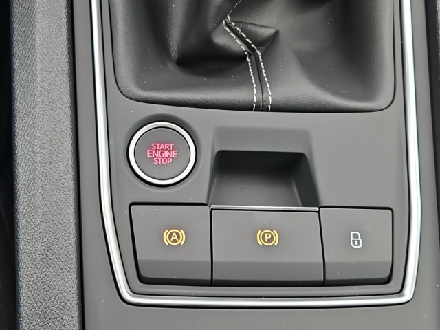 Leon Sportstourer 1.0 TSI*LED*SHZ*PDC*Temp*Alu*