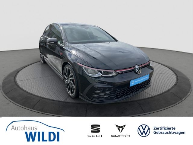 Golf GTI VIII 2.0 TSI DSG LED RFK NAV DCC SHZ