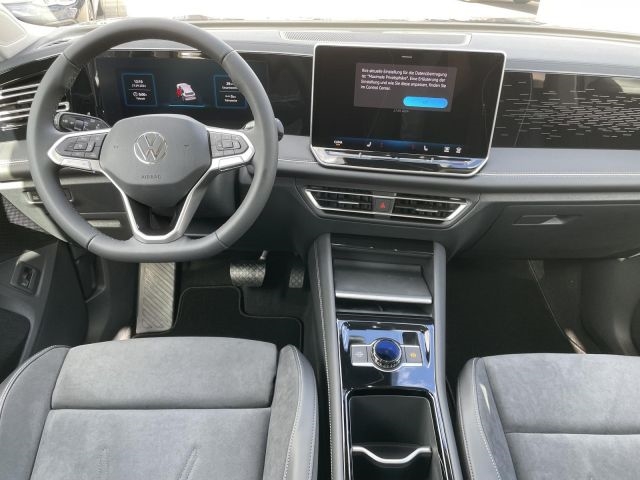 Tiguan Elegance 1,5 eTSI DSG LED Navi AHK RüKa