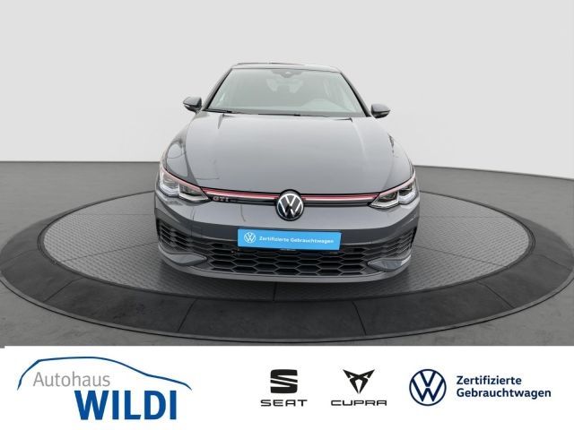 Golf VIII Clubsport 2.0 TSI DSG LED NAV DCC RüKa