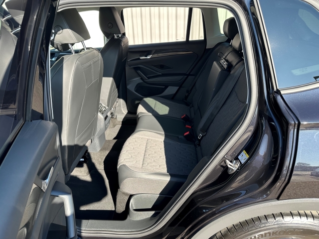 Tiguan Life 1.5eTSI DSG*LED*NAVI*AHK*RFK*ACC*SHZ