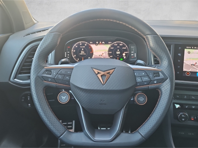 Ateca VZ 2.0 TSI 4Drive *DSG*Navi*360 Kamera*LED*
