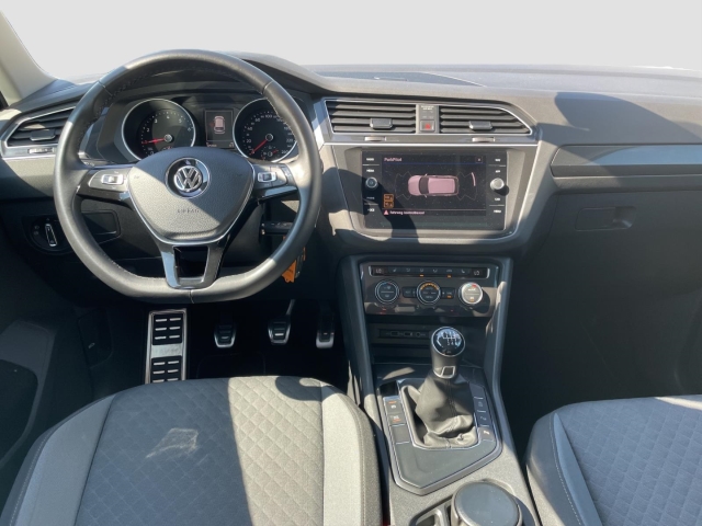 Tiguan Comfortline 1.5 TSI*AHK*Navi*Apple CarPlay*