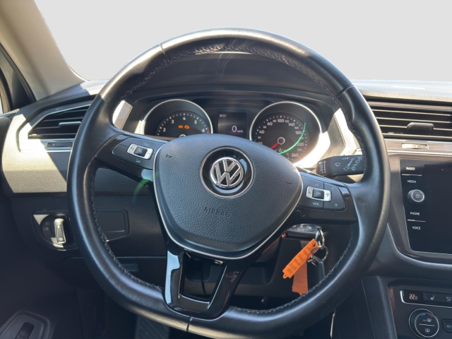 Tiguan Allspace Comf.1.5 TSI*7 Sit.*Navi*AHK*PDC*