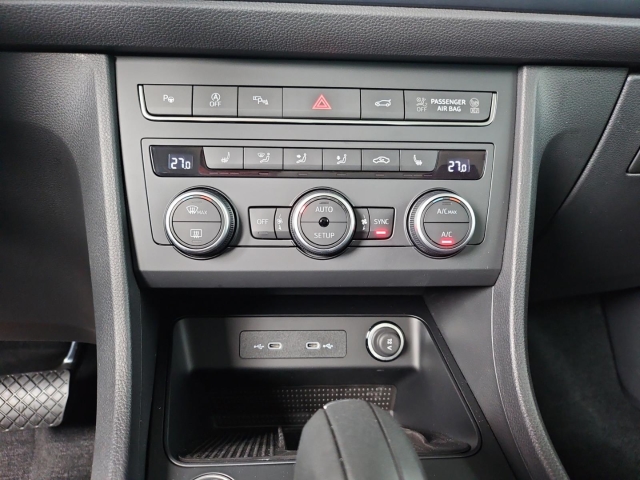 Ateca Edition 1.5 TSI 15 DSG LED*Navi*AHK*RüKa*