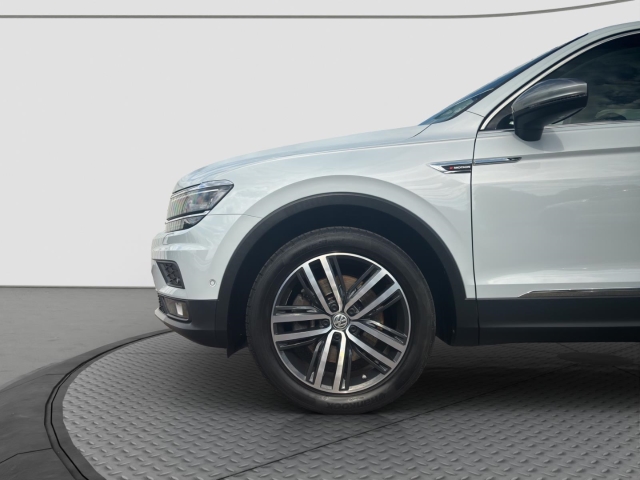 Tiguan Allspace 4Motion Highline 2.0 TSI DSG*AHK*Navi*