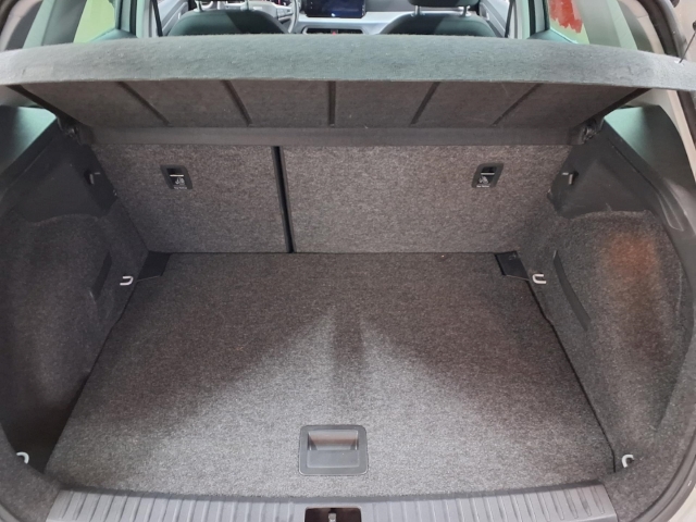 Arona Style 1.0 TSI DSG*Navi*LED*ACC*SHZ*AppCon.