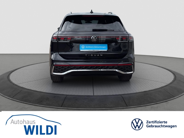 Tiguan R-Line 2.0 TDI DSG*AHK*Navi*Massagesitze*