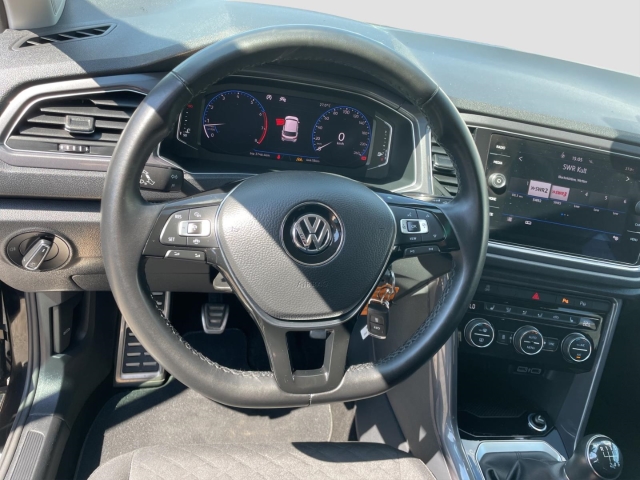 T-Roc IQ.DRIVE 1.5 TSI*StandHZG*ACC*APP CONNECT*