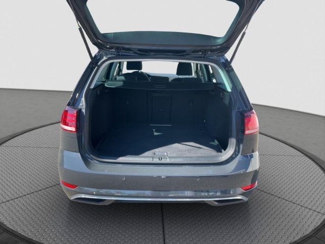 Golf Variant VII United 1.6 TDI*Navi*ACC*Blind Spot*