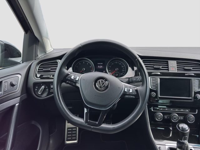Golf VII Allstar 1.2 TSI*Navi*SHZ*Fernlichtass.*