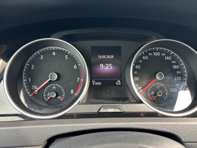 Golf VII Allstar 1.2 TSI*Navi*SHZ*Fernlichtass.*