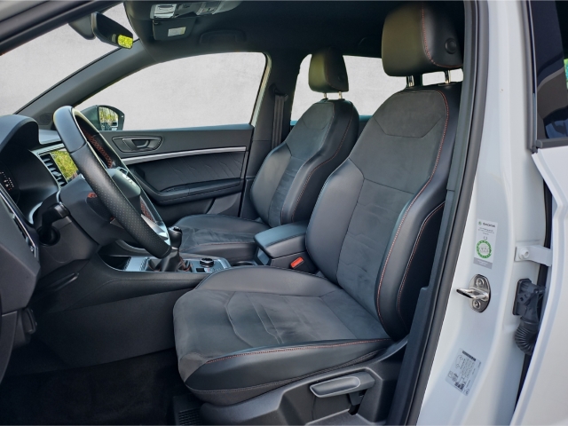 Ateca FR 2.0 TDI Navi*LED*StHz*RüKa360°*SHZ*