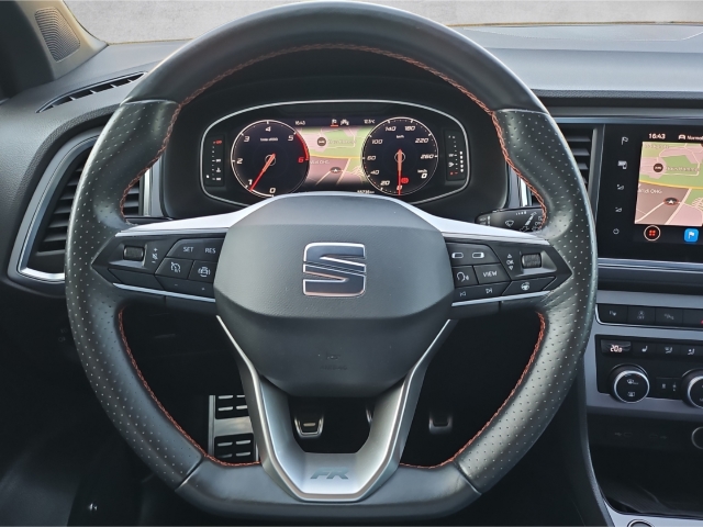 Ateca FR 2.0 TDI Navi*LED*StHz*RüKa360°*SHZ*