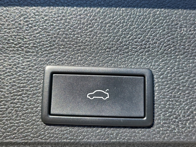 Ateca FR 2.0 TDI Navi*LED*StHz*RüKa360°*SHZ*