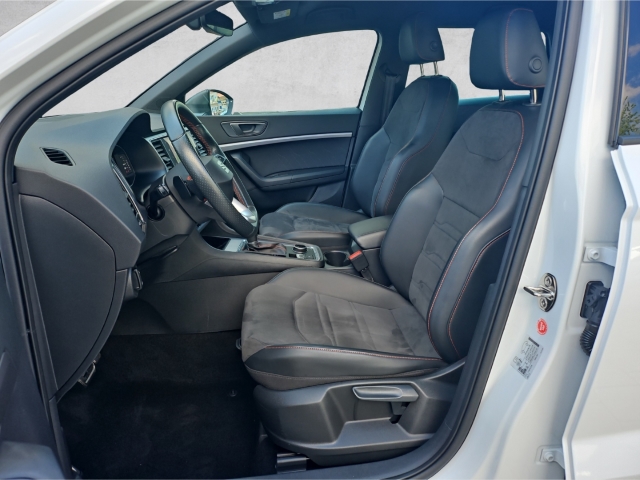 Ateca FR 2.0 TDI  Navi*StHz*RüKa360°*AHK*SHZ*ACC*