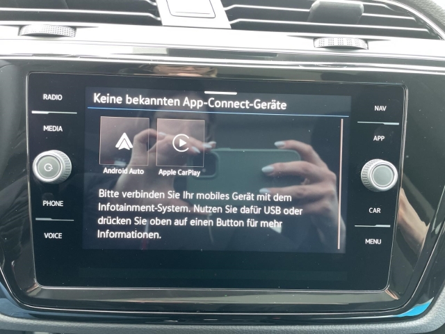 Touran Highline 1.5 TSI DSG*StandHZ*AHK*Pano*Navi*