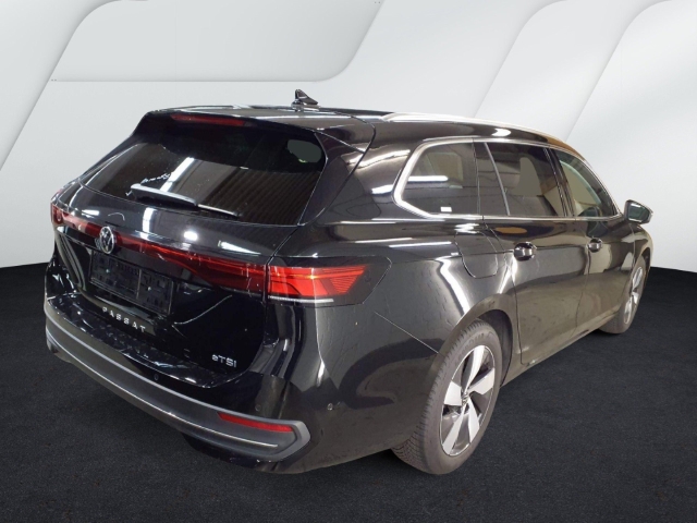 Passat Business 1.5 eTSI DSG*AHK*Navi*Massagesitze*LED*