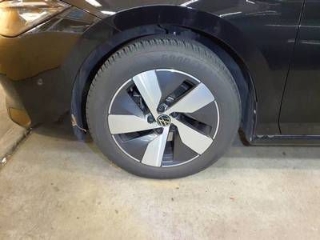 Passat Business 1.5 eTSI DSG*AHK*Navi*Massagesitze*LED*
