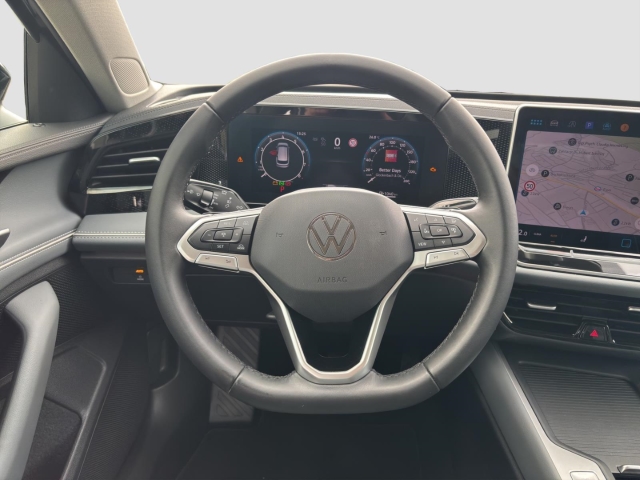 Passat Business 1.5 eTSI *DSG*AHK*Navi*SHZ*LED*