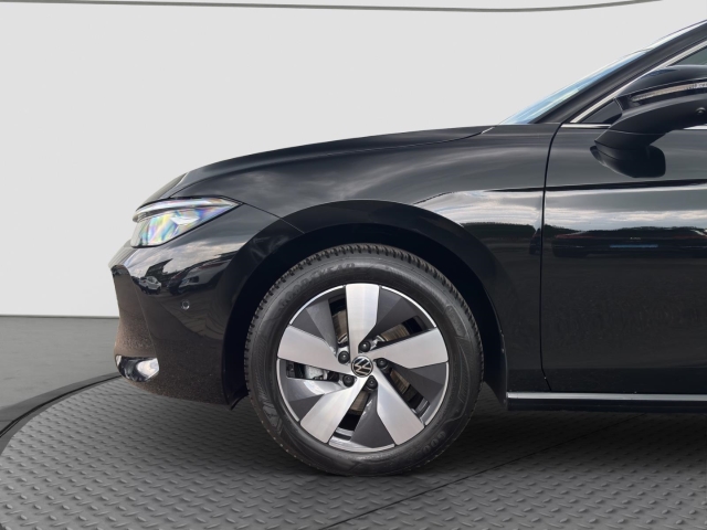 Passat Business 1.5 eTSI *DSG*AHK*Navi*SHZ*LED*