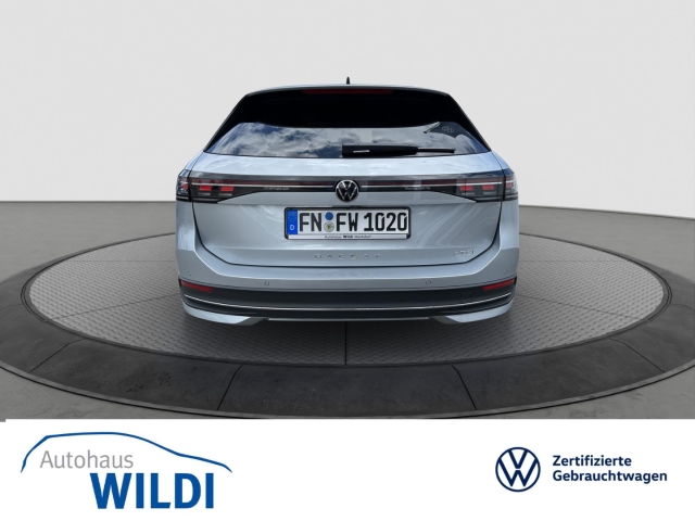 Passat Business 1.5 eTSI DSG*AHK*Navi*Massagesitze*