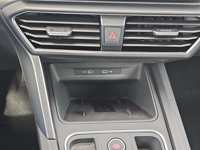 Leon Edition 1.5 eTSI*DSG*Navi*LED*RüKa*SHZ*