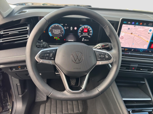 Tiguan 1.5 eTSI  Elegance*DSG*AHK*Navi*ACC*SHZ*