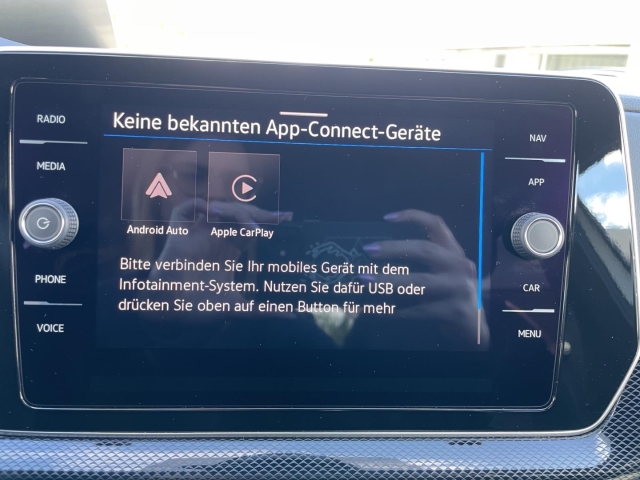 T-Cross R-Line 1.5 TSI DSG*Sportpaket*AHK*Navi*