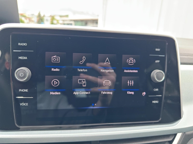 T-Roc Goal 1.5 TSI DSG*AHK*Navi*LED*ACC*Apple CarPlay*