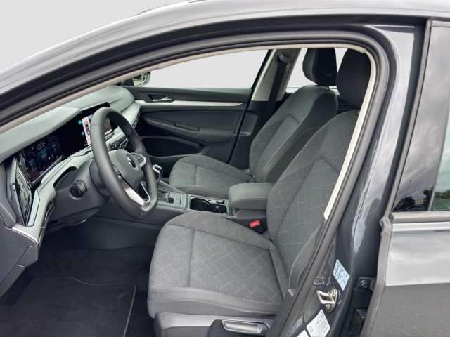 Golf Variant VIII Life 2.0 TDI*Navi*LED*ACC*