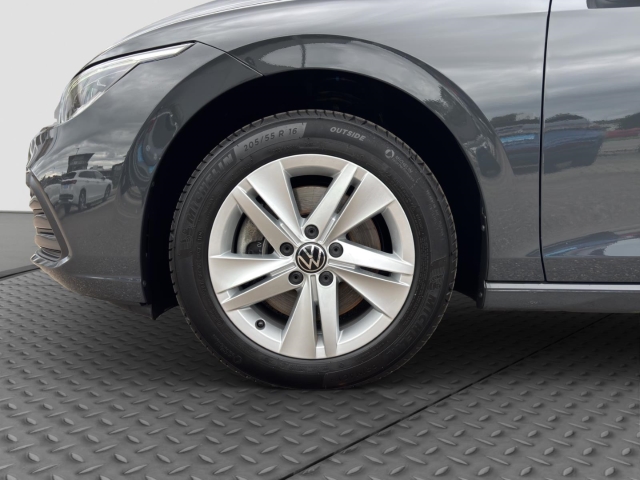 Golf Variant VIII Life 2.0 TDI*Navi*LED*ACC*